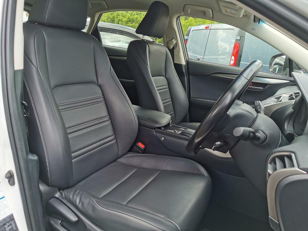 Lexus NX 300H F-sport E-cvt Grey #10
