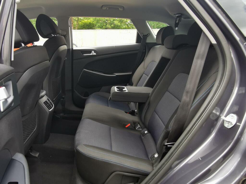 Hyundai Tucson Grey #8