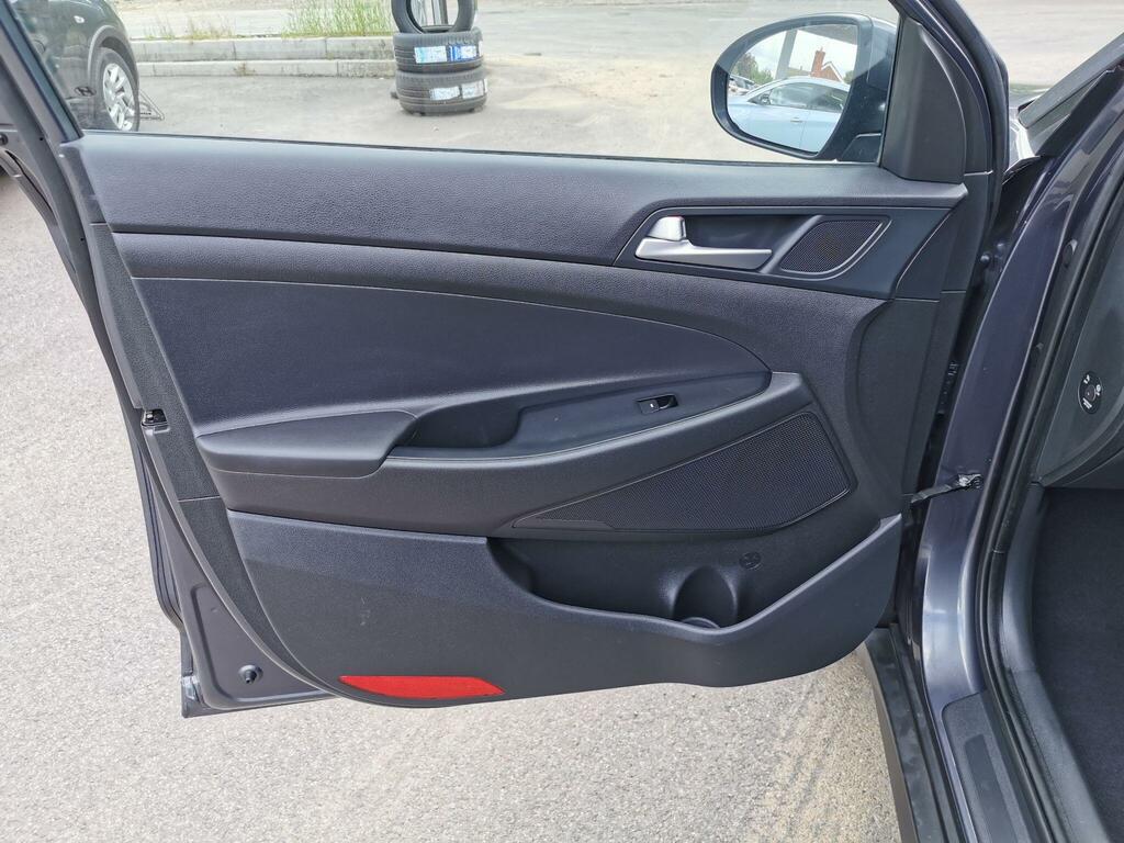 Hyundai Tucson Grey #22