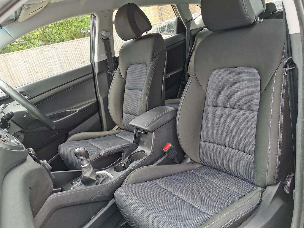 Hyundai Tucson Grey #12
