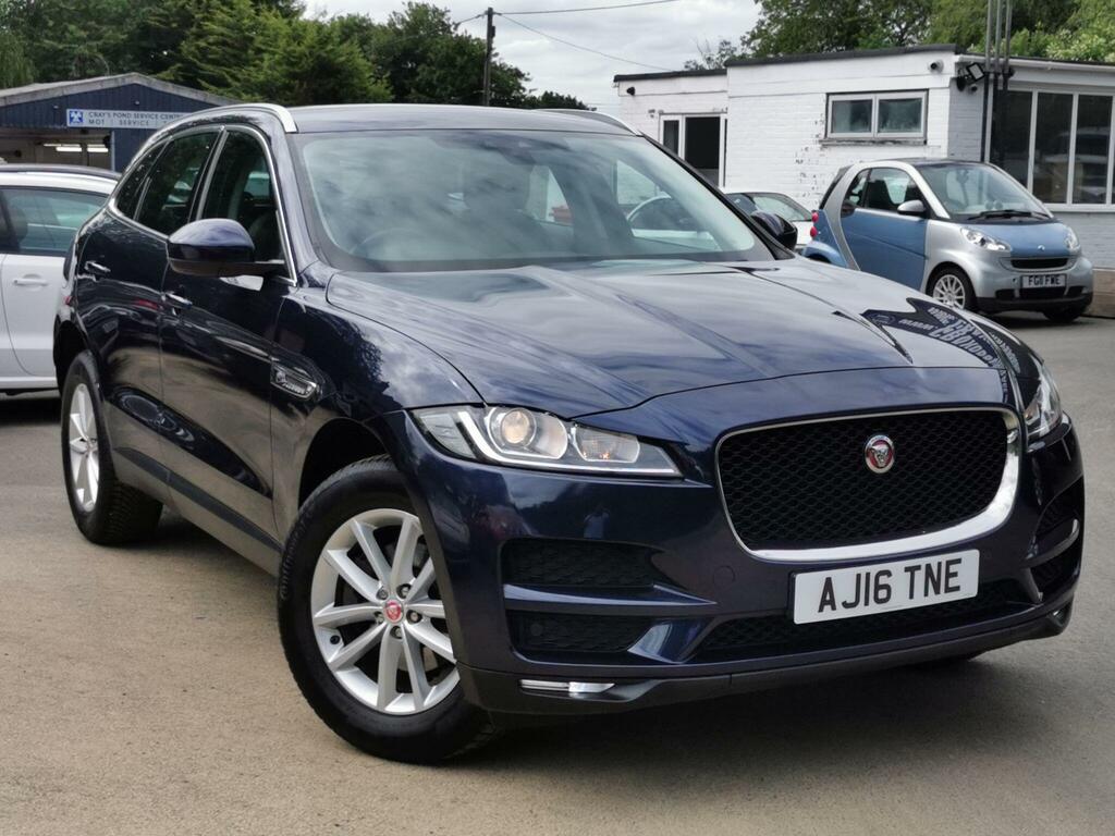 Jaguar F-Pace Prestige Blue