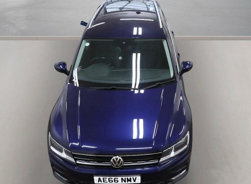 Volkswagen Tiguan Tdi Bluemotion Tech Se Navigation Black #8