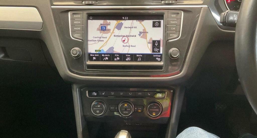 Volkswagen Tiguan Tdi Bluemotion Tech Se Navigation Black #15