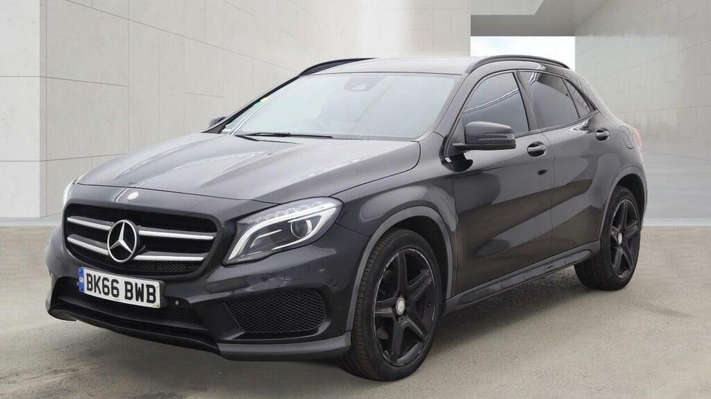 Mercedes-Benz GLA Class 2.1 Gla220d Amg Line Premium 7G-dct 4Matic Euro Black #2