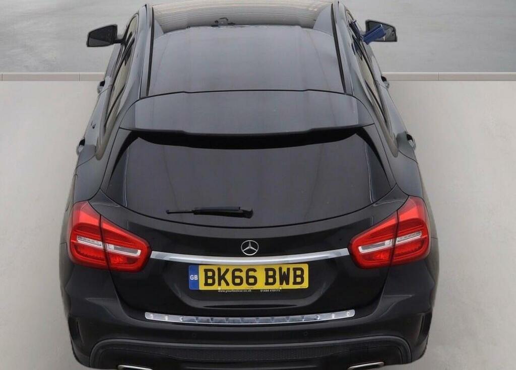 Mercedes-Benz GLA Class Gla 220 D 4Matic Amg Line Premium Black #7