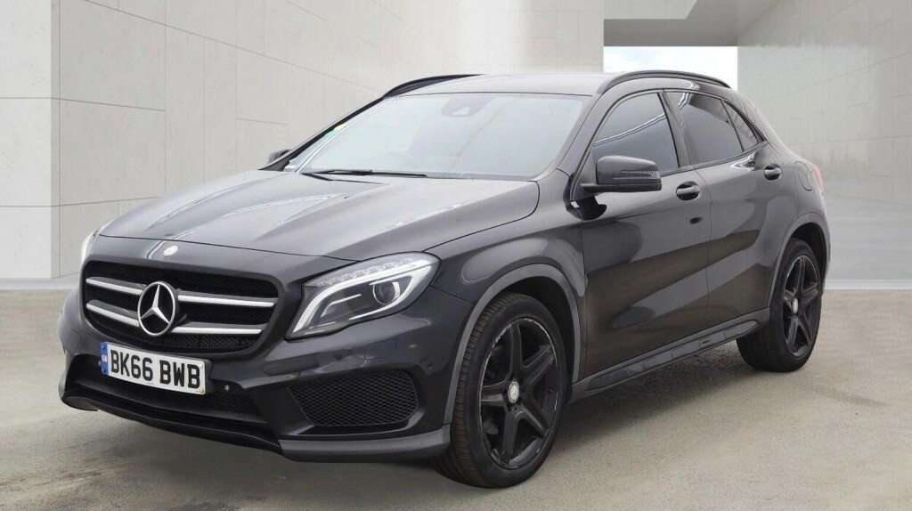 Mercedes-Benz GLA Class Gla 220 D 4Matic Amg Line Premium Black #11