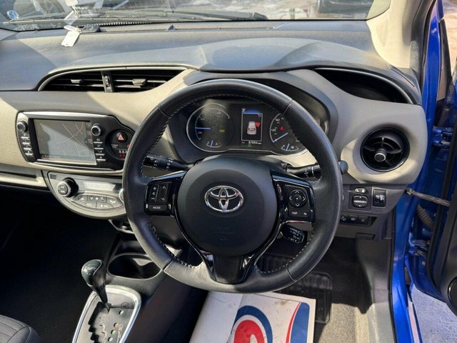 Toyota Yaris 2019 1.5 Vvt-h Icon Tech E-cvt Euro 6 Ss ML19FYJ Blue #5