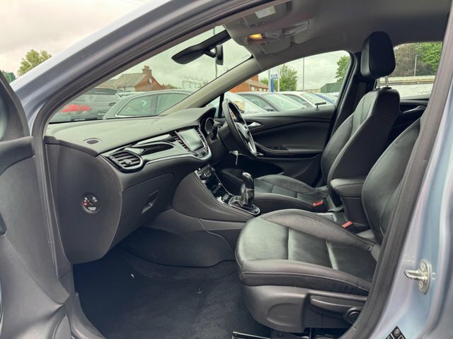 Vauxhall Astra 2017 1.6 Cdti Blueinjection Elite Nav Euro 6 Ss NJ67XAK Silver #2