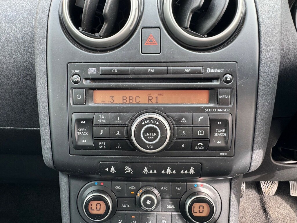Nissan Qashqai 2.0 Acenta 140 Bhp Grey #36