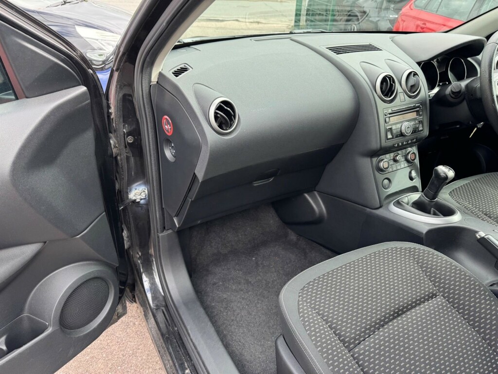 Nissan Qashqai 2.0 Acenta 140 Bhp Grey #21