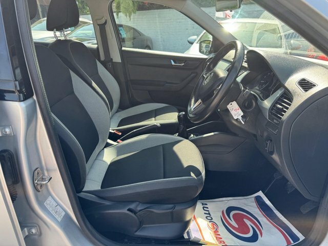 Skoda Fabia 2017 1.0 Tsi Se Euro 6 Ss Silver #3
