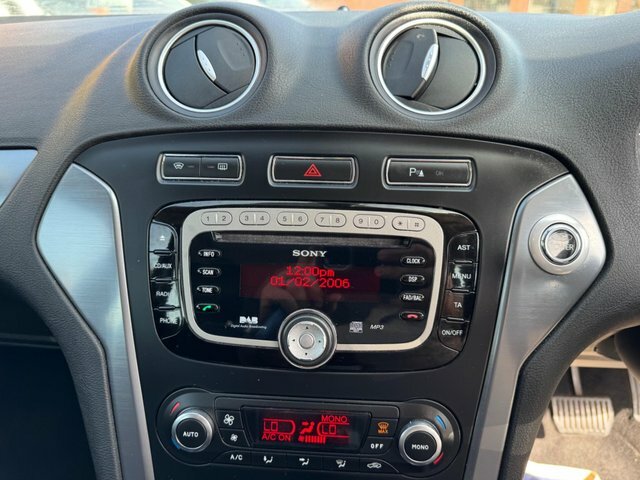 Ford Mondeo 2.0 Tdci Titanium Euro 5 Silver #49