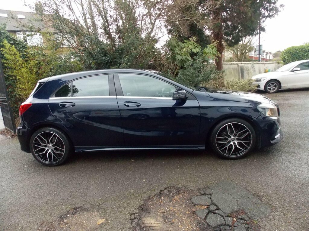 Mercedes-Benz A Class 2.1 A200d Amg Line Executive 7G-dct Euro 6 Ss KO17VBC Blue #5