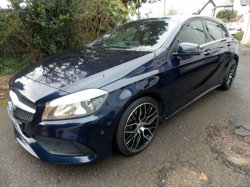 Mercedes-Benz A Class 2.1 A200d Amg Line Executive 7G-dct Euro 6 Ss Blue