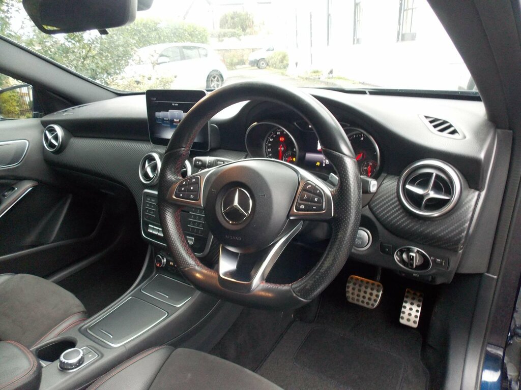 Mercedes-Benz A Class 2.1 A200d Amg Line Executive 7G-dct Euro 6 Ss KO17VBC Blue #4
