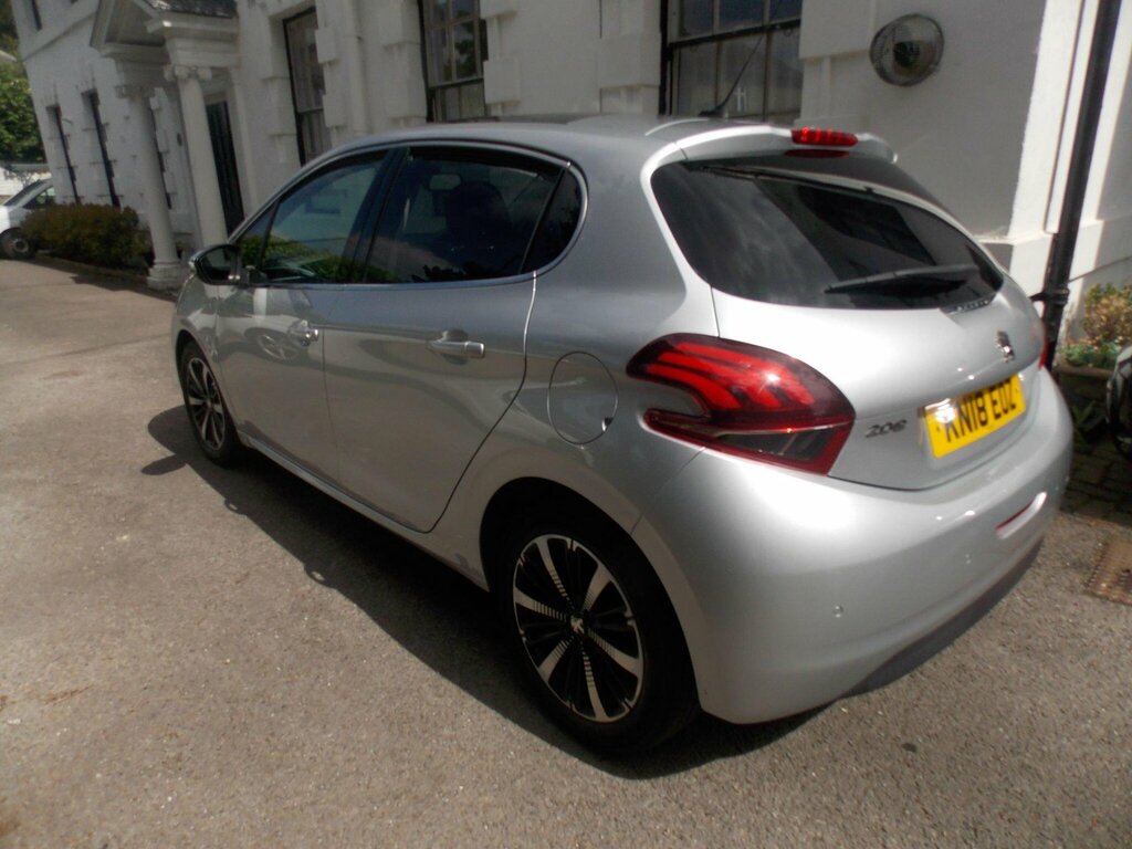 Peugeot 208 1.2 Puretech Allure Premium Euro 6 Ss KN18EOZ Silver #3