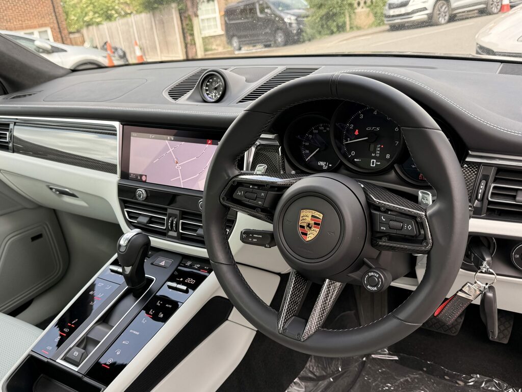 Porsche Macan Gts Grey #6