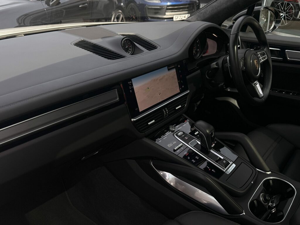 Porsche Cayenne Turbo  #2