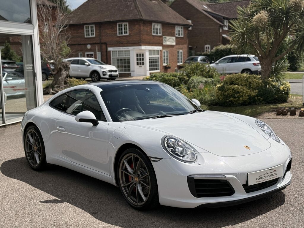 Porsche 911 911 Carrera 4S S-a Black #21