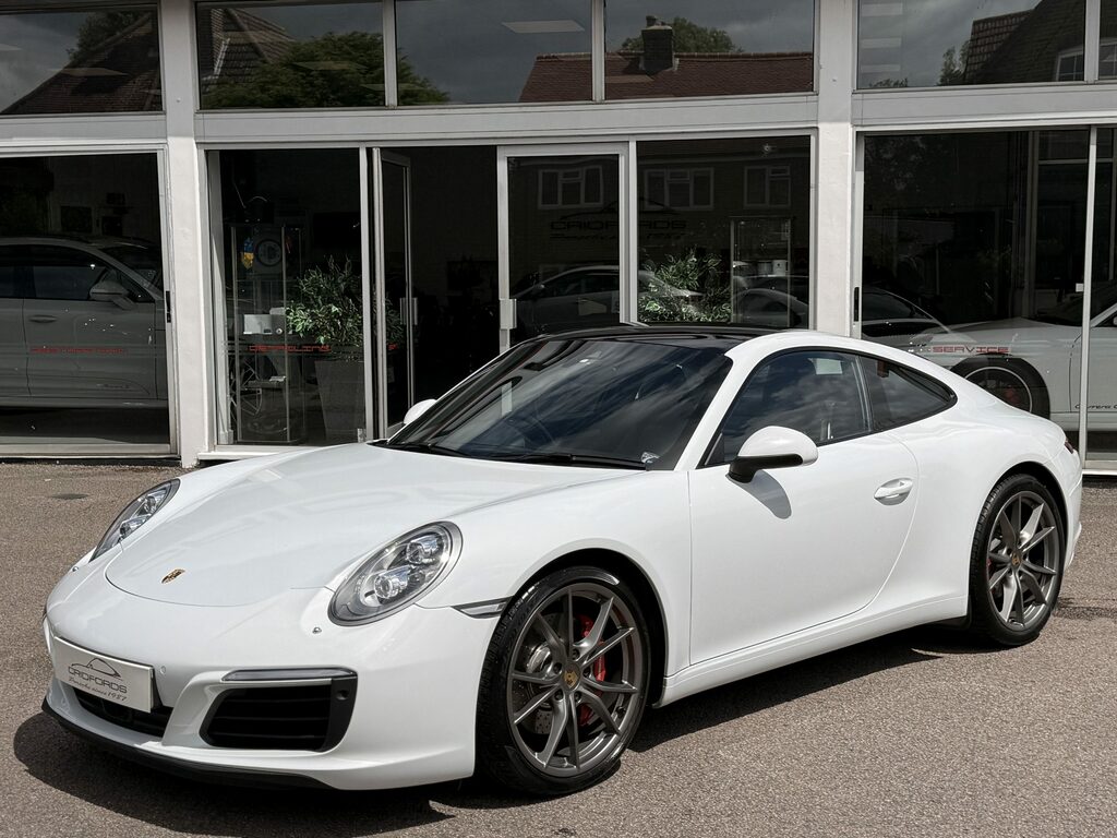 Porsche 911 911 Carrera 4S S-a Black #25