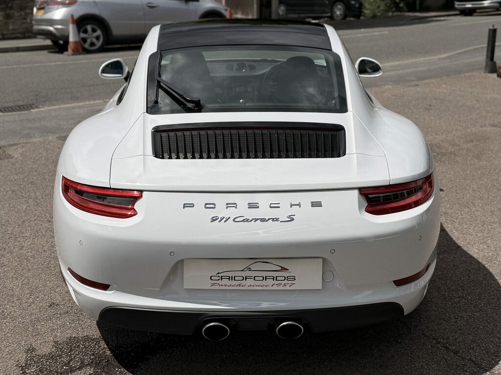 Porsche 911 911 Carrera 4S S-a Black #29