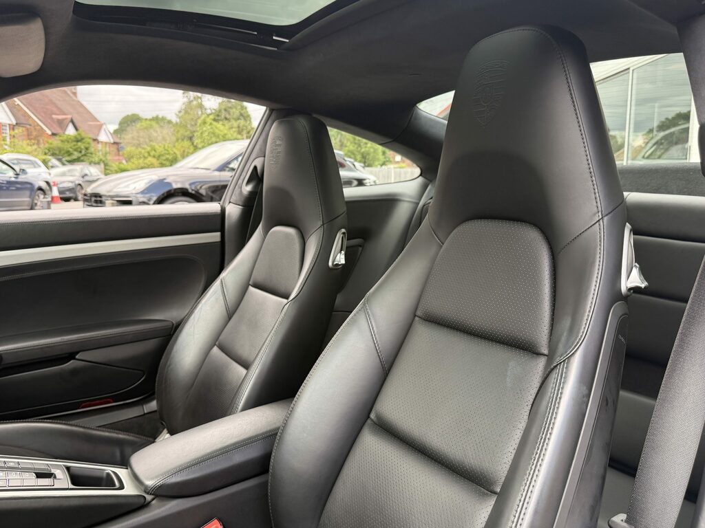 Porsche 911 3.0 Carrera S White #3