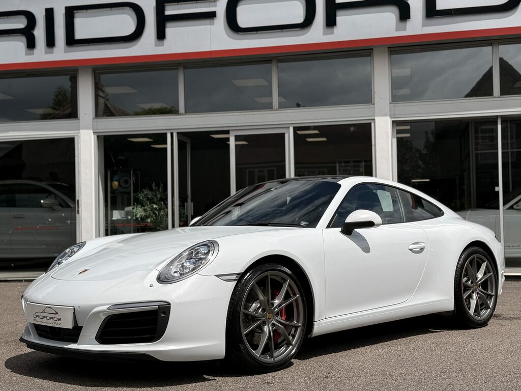 Porsche 911 911 Carrera 4S S-a Black #26