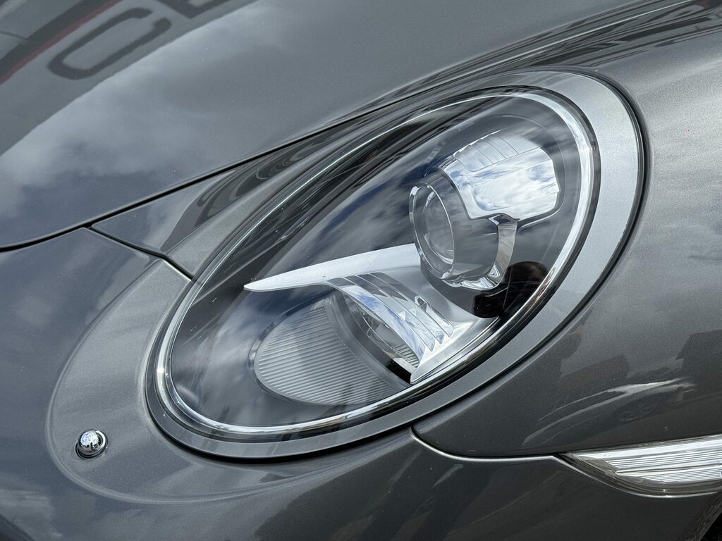 Porsche 911 S 2dr Black #22
