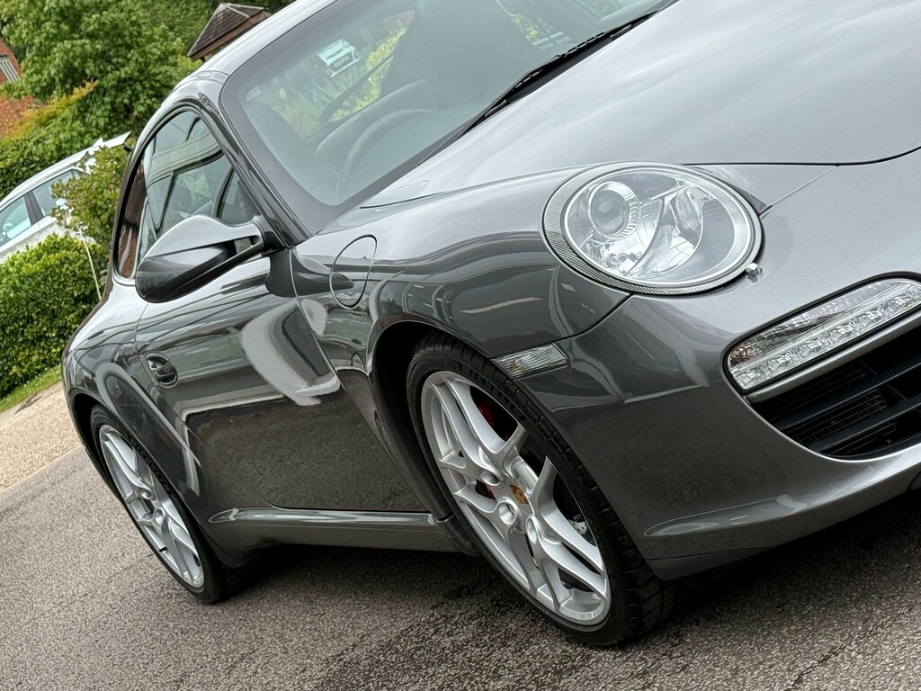 Porsche 911 Carrera S Pdk White #22