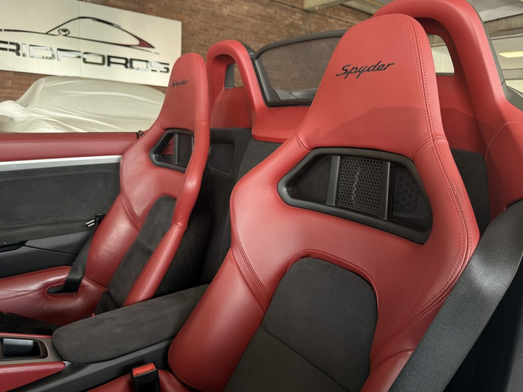Porsche Boxster 3.8 Spyder Silver #2