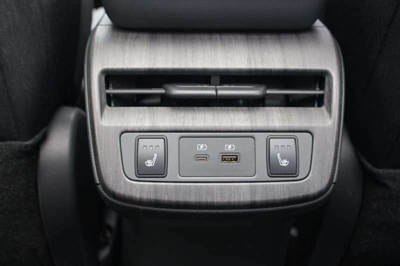 Nissan Ariya #15