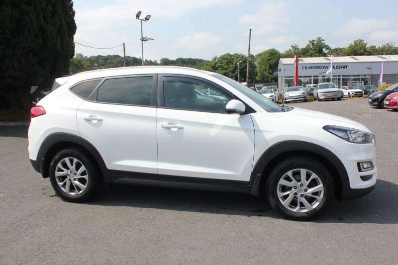 Hyundai Tucson 1.6 Crdi Se Nav 2Wd 32018 - DSZ2928 White #2