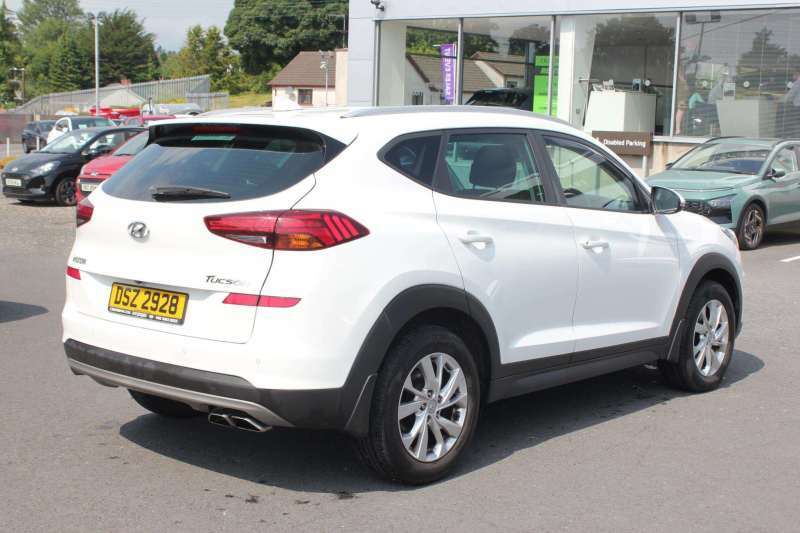 Hyundai Tucson 1.6 Crdi Se Nav 2Wd 32018 - DSZ2928 White #4