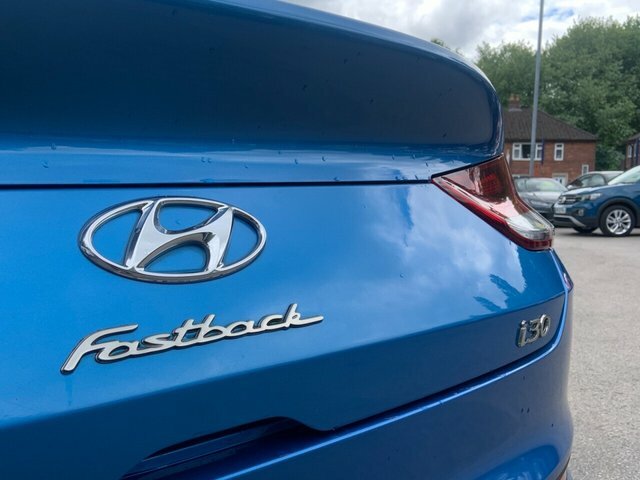 Hyundai I30 1.4 T-gdi Premium Se Fastback Dct Euro Blue #5