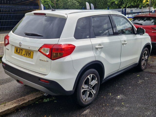 Suzuki Vitara 1.6 Sz5 Suv Euro 6 Ss 120 Ps White #3