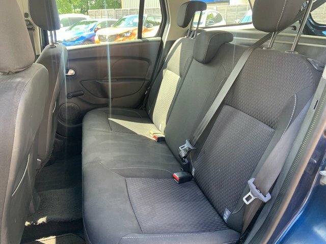 Dacia Logan Laureate Tce 5-Door Red #33