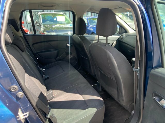 Dacia Logan Laureate Tce 5-Door Red #28