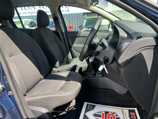 Dacia Logan Laureate Tce 5-Door Red #16