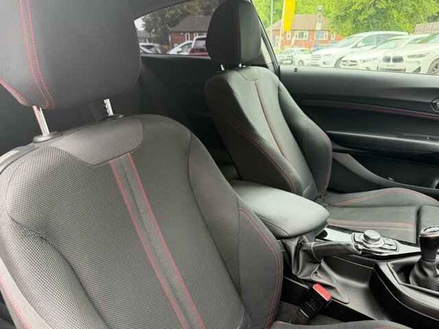 BMW 1 Series Sport White #2