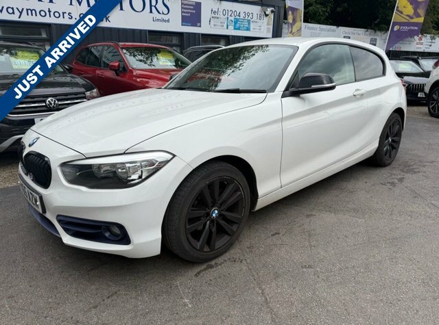 BMW 1 Series Sport White #1