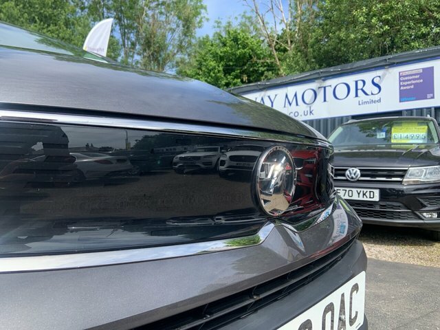 Vauxhall Crossland 1.2 Design Suv Euro 6 Ss 83 SD22OAC Grey #3