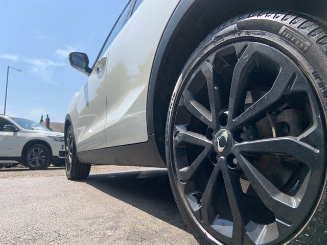SsangYong Tivoli Ultimate Nav Grey #10