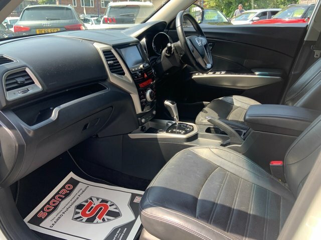 SsangYong Tivoli Ultimate Nav Grey #33