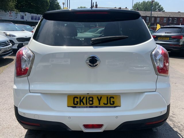 SsangYong Tivoli Ultimate Nav Grey #7