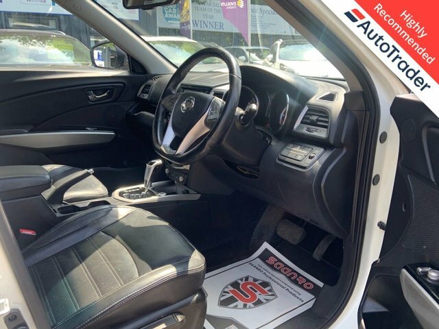 SsangYong Tivoli 1.6 E-xgi Elx Suv Euro 6 128 Ps White #2