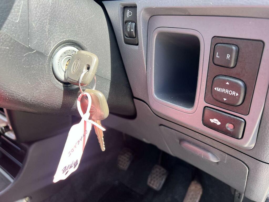 Daihatsu Charade 12 V Red #16