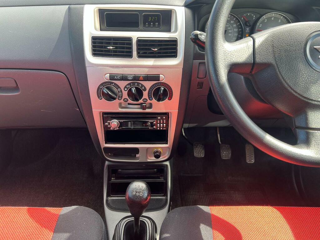 Daihatsu Charade 12 V Red #36