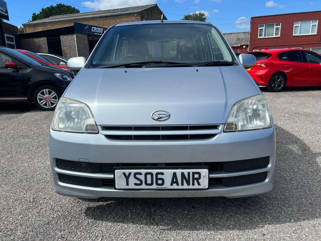 Daihatsu Charade 12 V Red #7