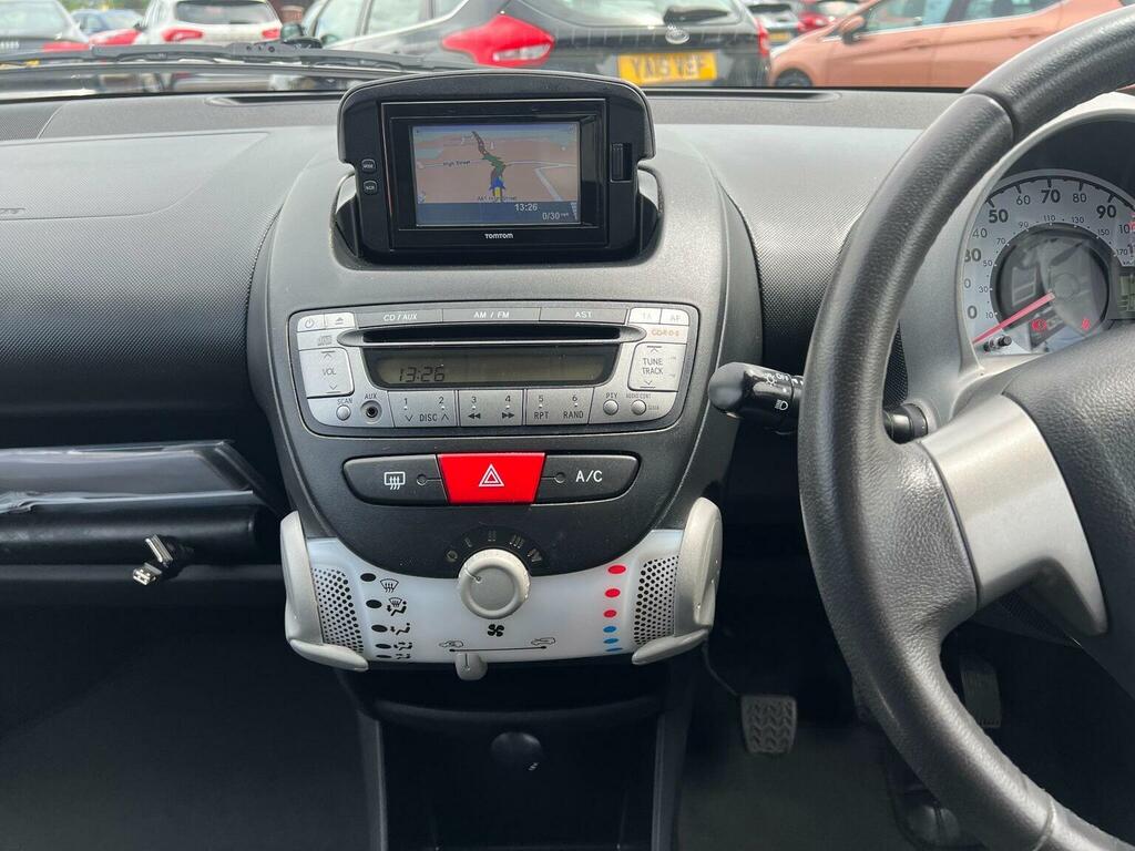 Toyota Aygo Hatchback Silver #15