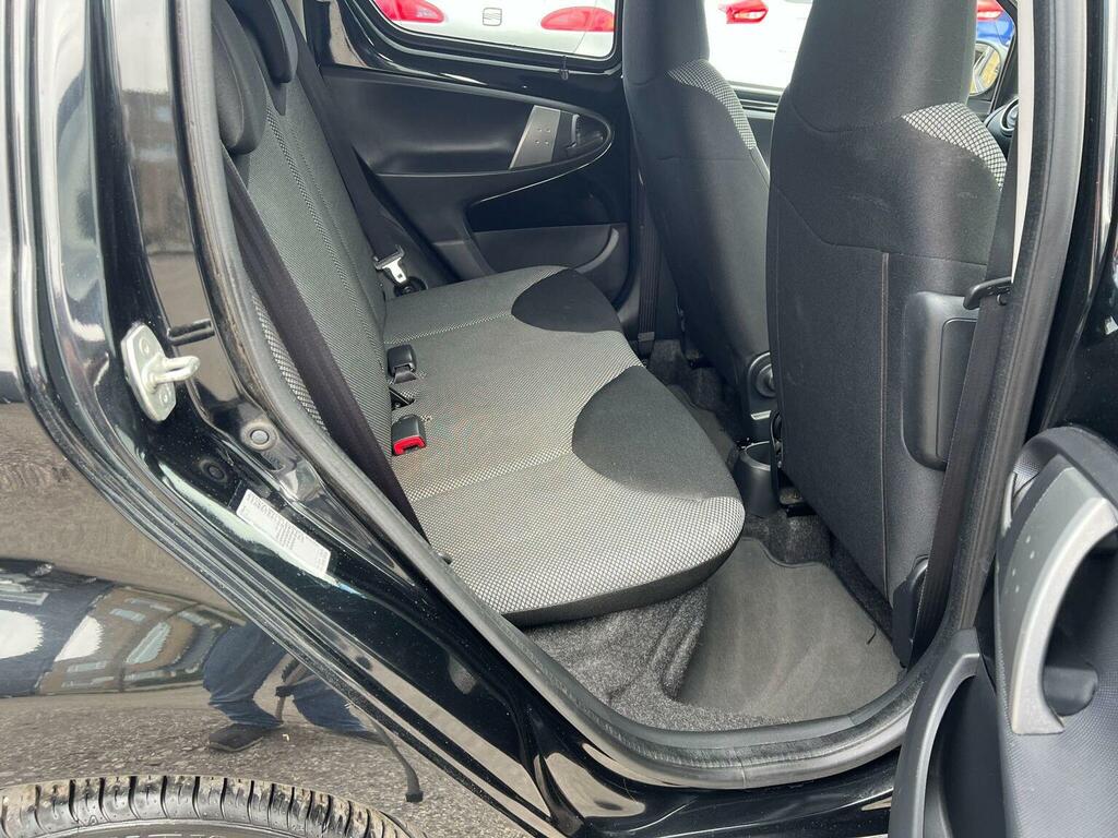 Toyota Aygo Hatchback Silver #11